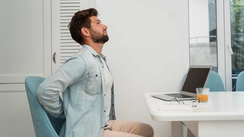 How Long Should You Stand at a Standing Desk?