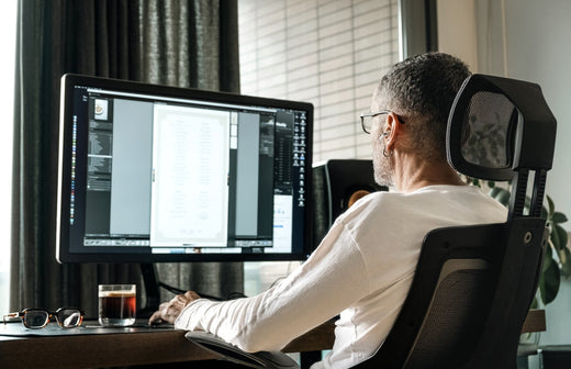 Desk Discomfort? Ergonomic Chairs & Monitor Setups for Peak Productivity